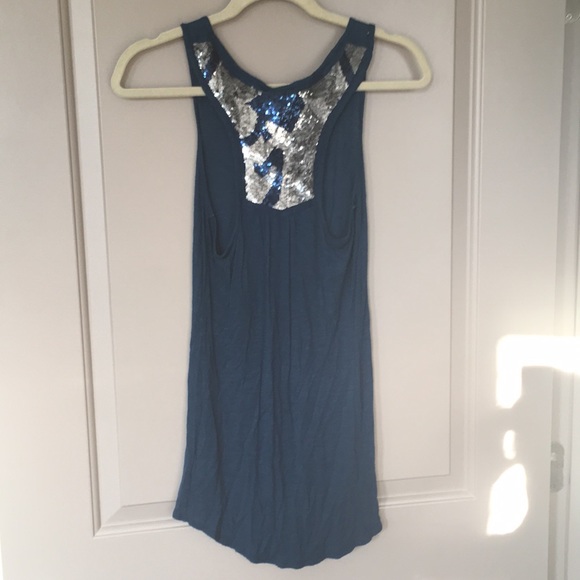 Teal tank with sequin back detail - Picture 2 of 5